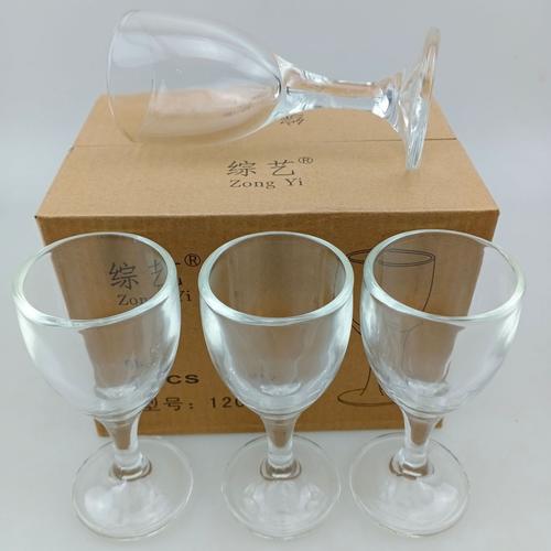 2元玻璃红酒杯 两元店里的暴利生意经，厂家直供的日用百货新宠